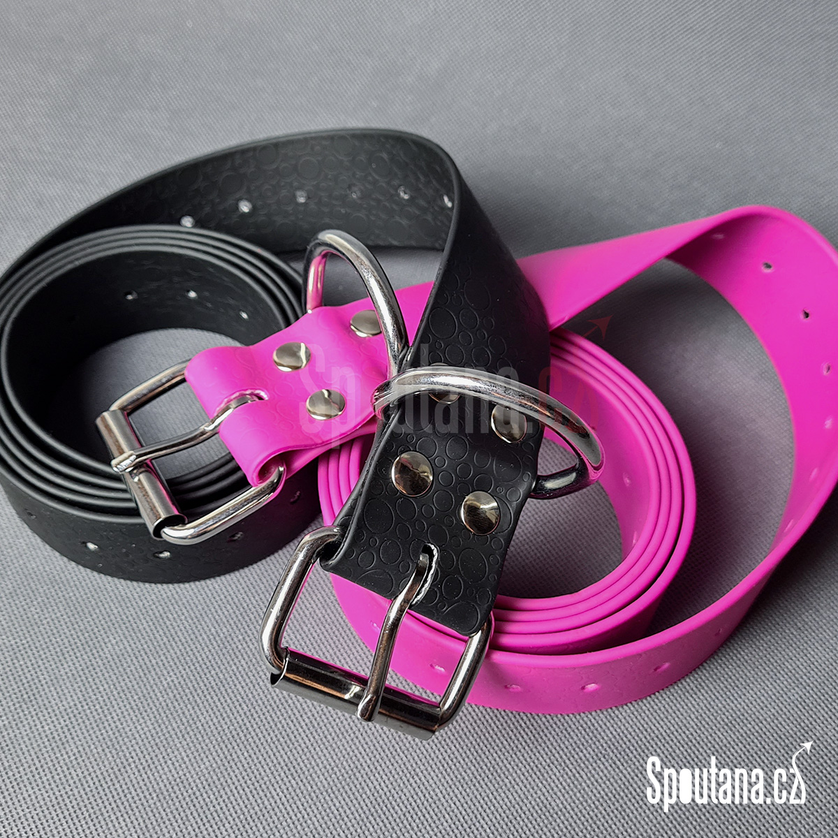 Černý PVC Bondage Řemen 40mm / 80cm