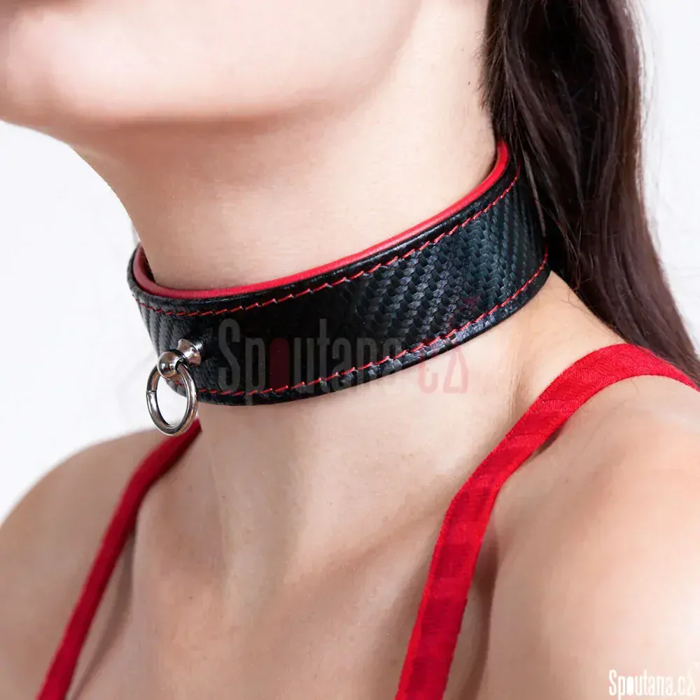Kožený Fetish Obojek Carbon Červený 33-42cm
