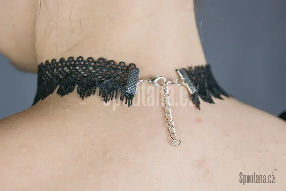 Luxusní krajkový náhrdelník -úzký - doprodej