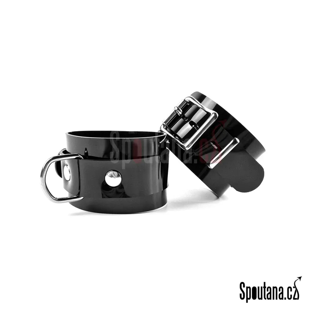 Černá PVC pouta zápěstí uzamykatelná