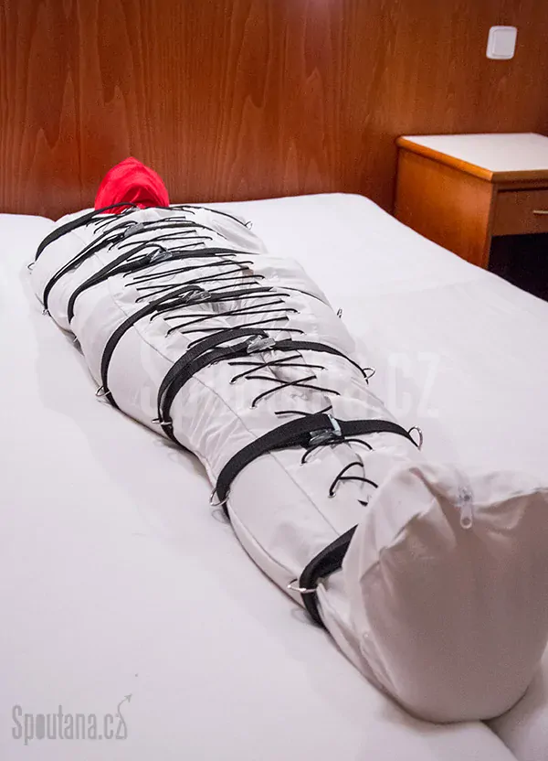 Celotělový bondage vak