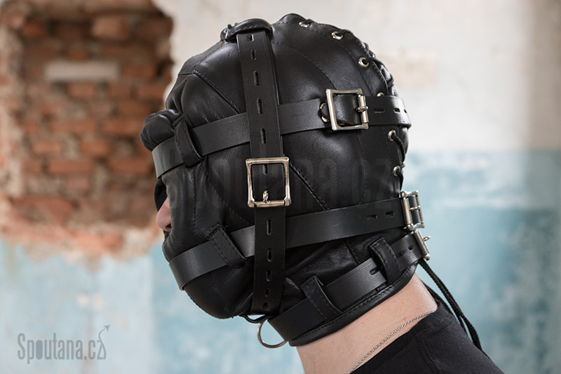 Kožená deprivační BDSM kukla nos - 4 řemeny