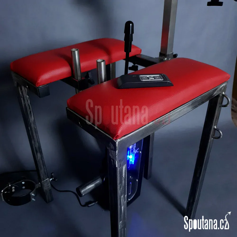 Polohovatelné BDSM Křeslo s Šukacím Strojem - 690 Kč /den