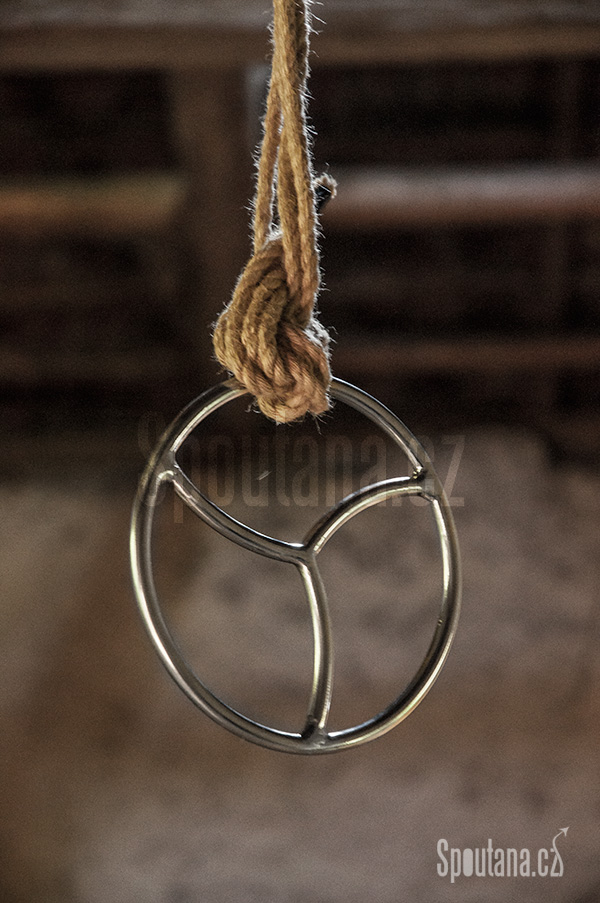 Nerezový Shibari Kruh Monáda