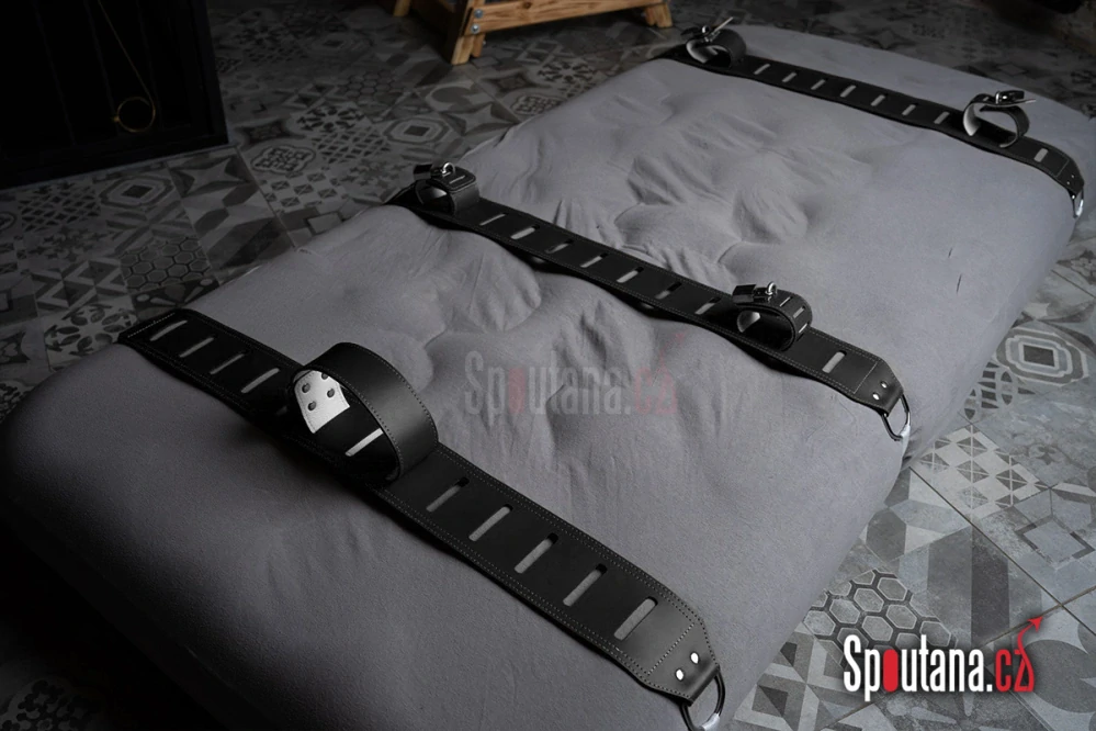 Masivní Kožený Obojek Simplex Černý - 32-42cm