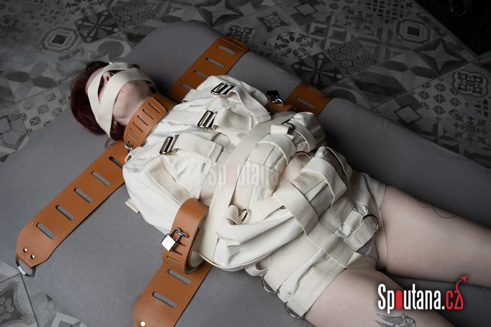 BDSM Svěrací Kazajka "Psycho" Ultima - Režná